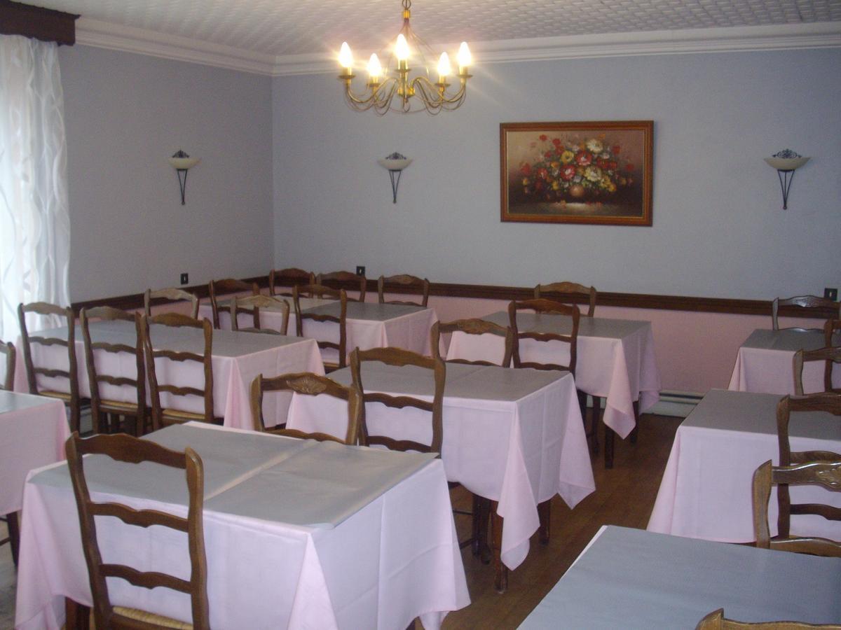 Hotel Restaurant Anglade Le Nayrac Dış mekan fotoğraf